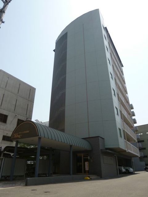 建物外観　竹下通り沿いです！