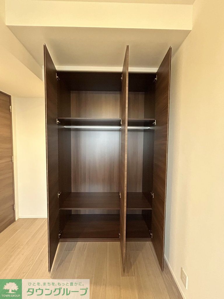 収納　クローゼット（約6.0帖の洋室）