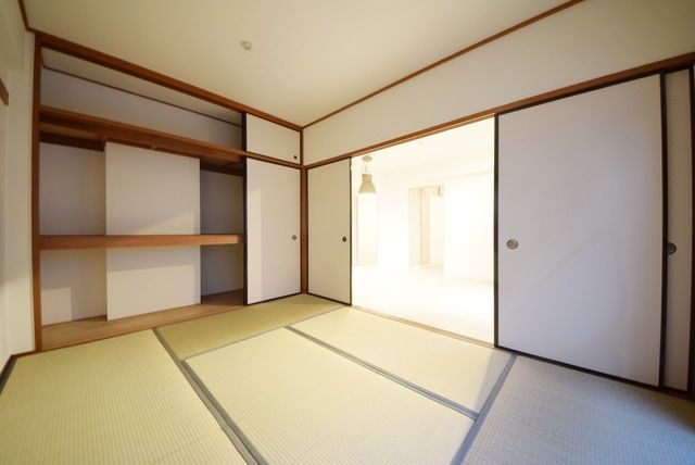 居室・リビング　★お問い合わせはタウンハウジング★