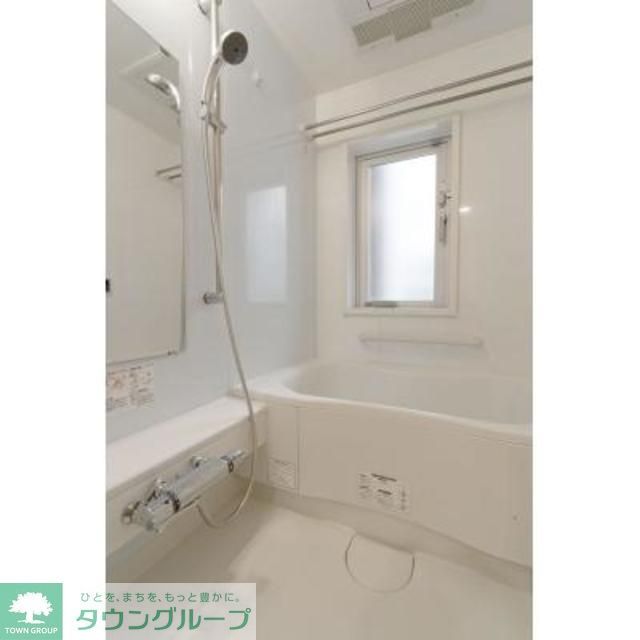 バス・シャワールーム　※写真は同タイプ住戸です。