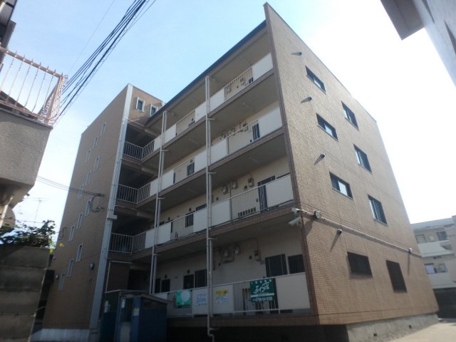 建物外観　外はこのようになっています