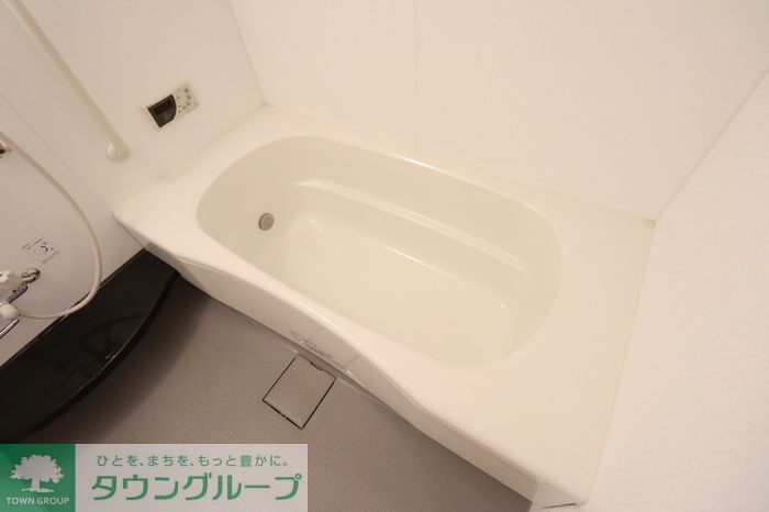 バス・シャワールーム　一坪サイズの浴室