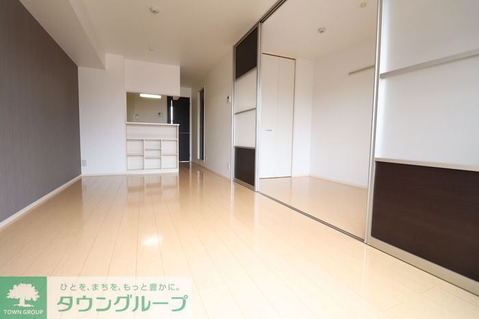 居室・リビング　南向き・日当たり良好