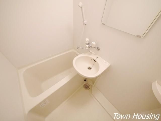 バス・シャワールーム　★清潔感のある浴室★