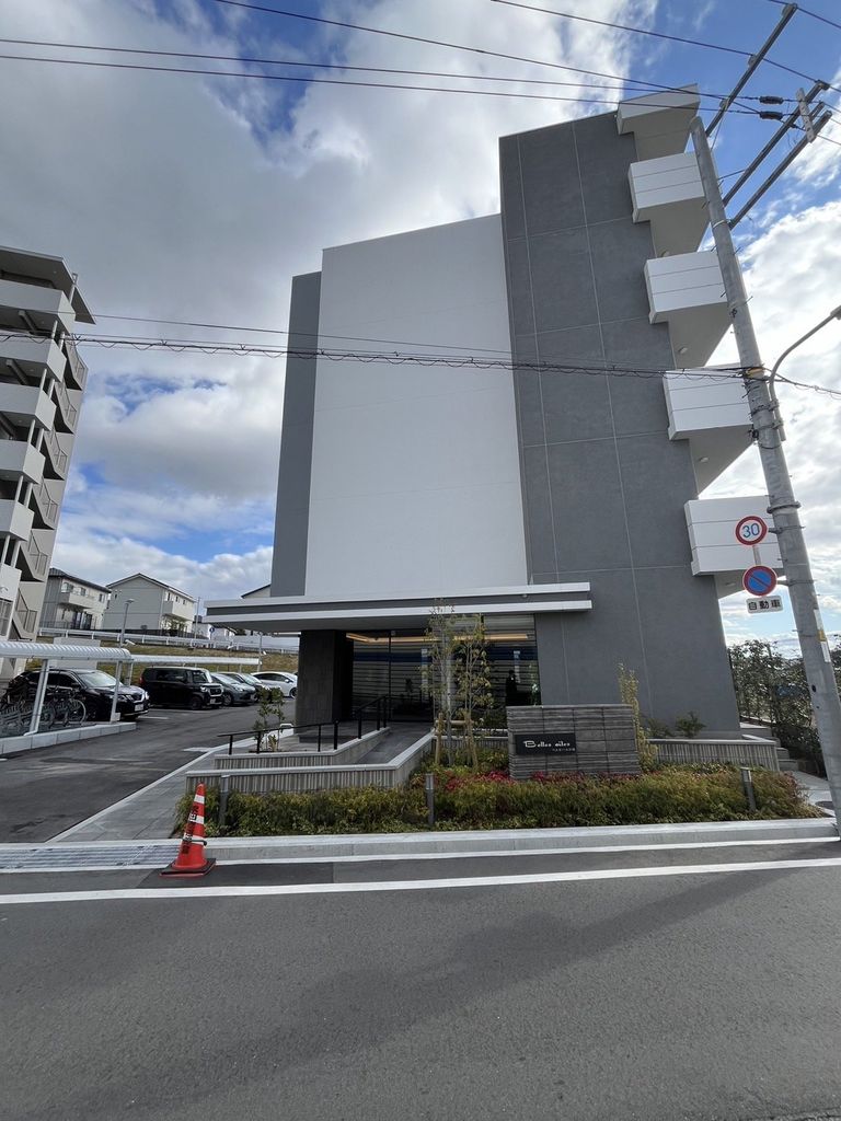 エントランス　外観