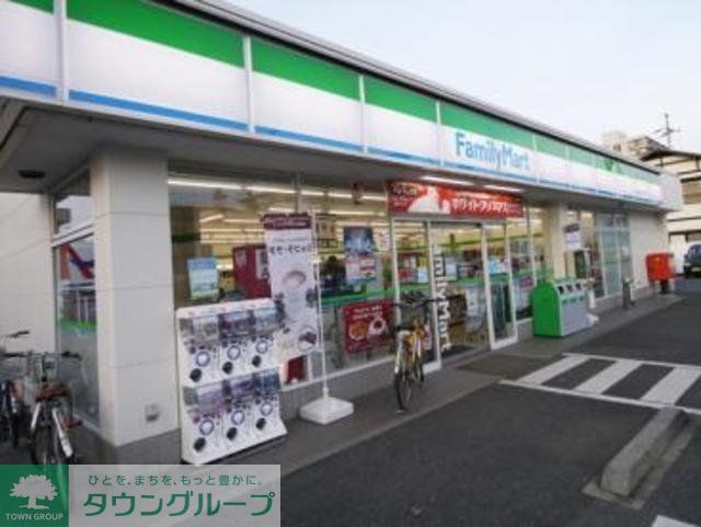 コンビニ　ファミリーマート（コンビニ）まで443m