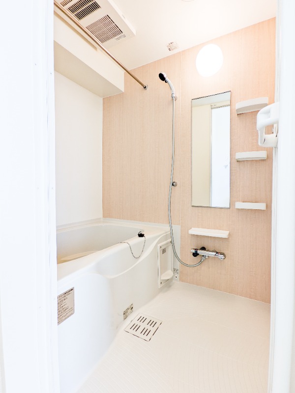 バス・シャワールーム　図面と現状に相違がある場合には現状を優先