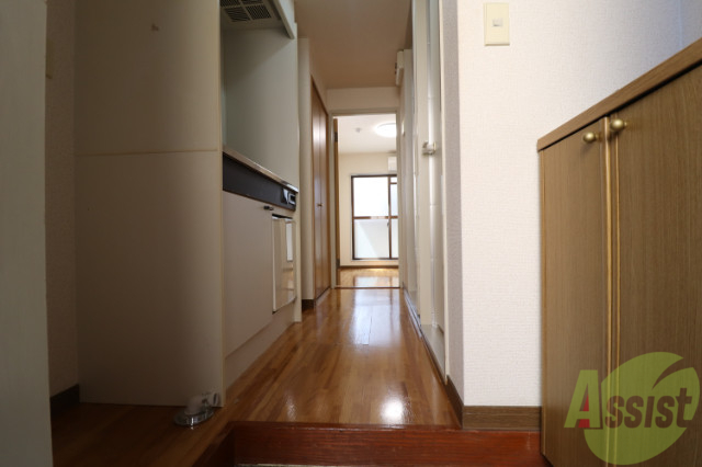 玄関　広々玄関