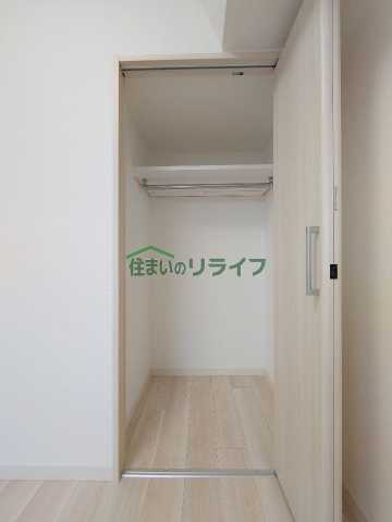 収納　ロイヤルグリーン本郷