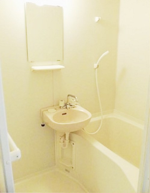 バス・シャワールーム　別部屋同仕様タイプ