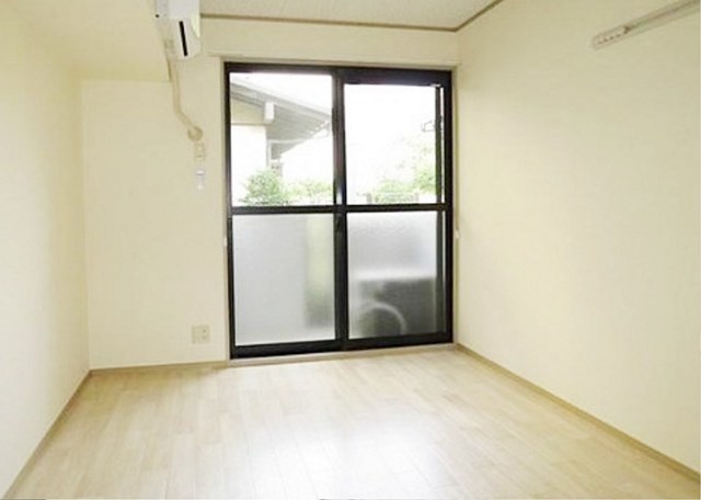 居室・リビング　別部屋同仕様タイプ