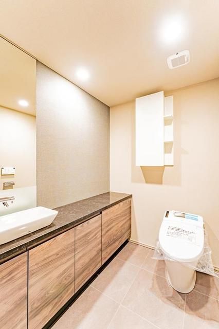 トイレ　清潔感のあるトイレです