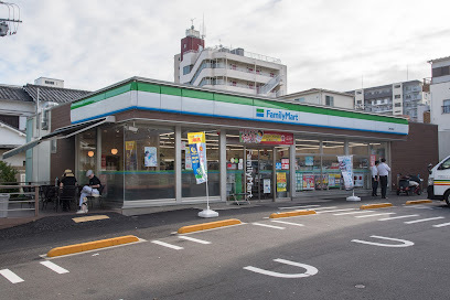 コンビニ　ファミリーマート江東石島店（コンビニ）まで358m
