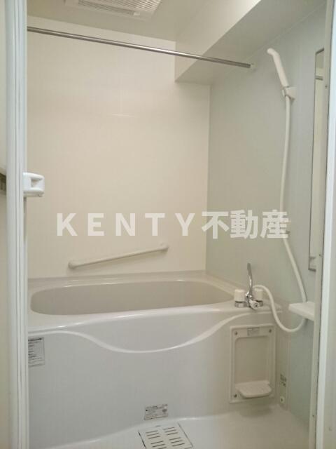 バス・シャワールーム　ゆったり過ごせるお風呂です