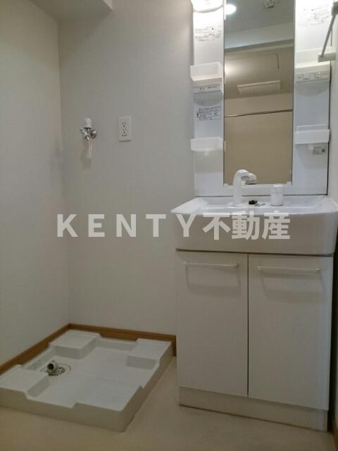 洗面設備　広い洗面スペース