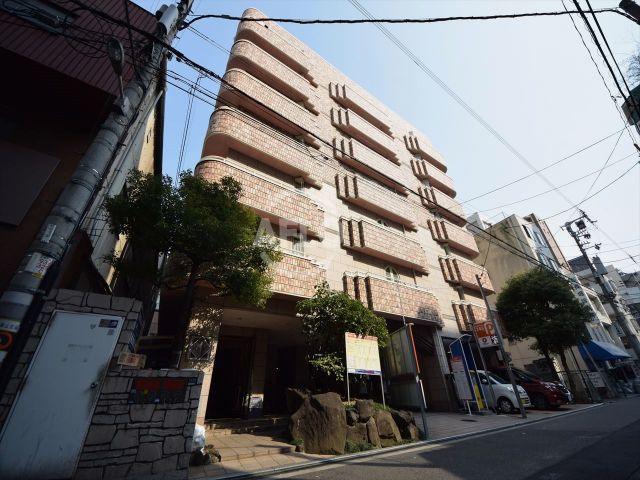 建物外観　フィレンツェ　おしゃれな外観