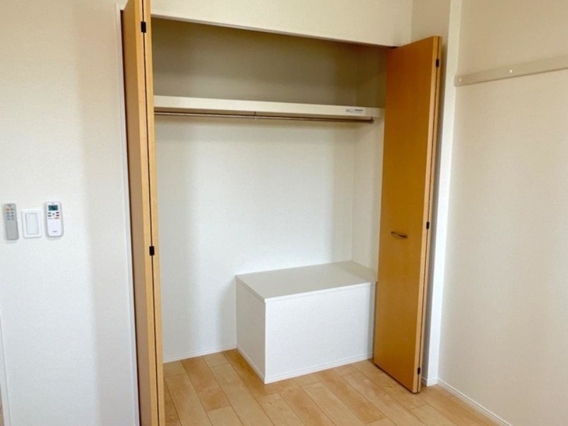 収納　図面と現状に相違がある場合には現状を優先
