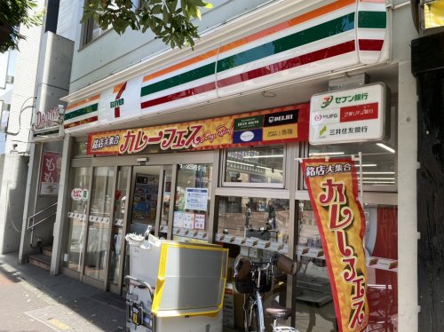 コンビニ　セブンイレブン 世田谷キャロットタワー前店（コンビニ）まで108m