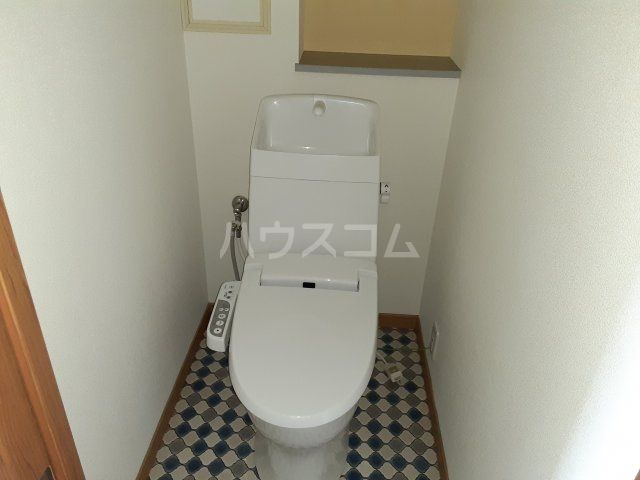 ローヤルヒルズのトイレ写真