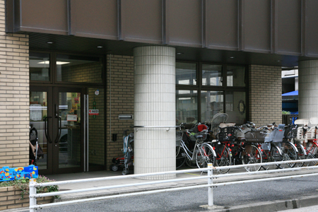 幼稚園・保育園　日本橋保育園（幼稚園・保育園）まで128m