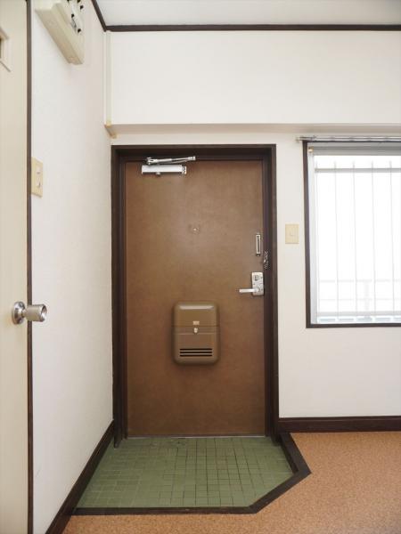 玄関　玄関