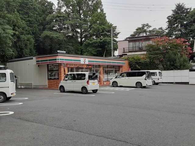 コンビニ　セブン-イレブン 日の出西平井店（コンビニ）まで276m