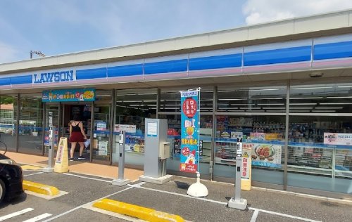 コンビニ　ローソン 萩之茶屋一丁目店（コンビニ）まで554m