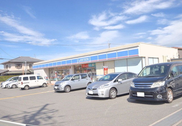コンビニ　ローソン交野星田北三丁目店（コンビニ）まで486m