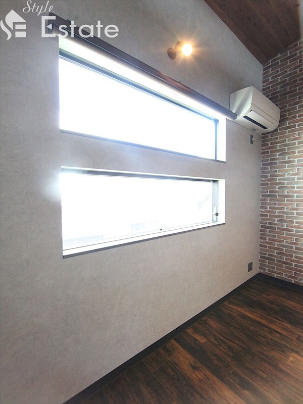 バルコニー　室内干し
