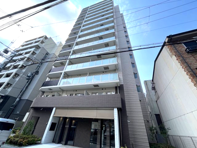 建物外観　同物件反転の画像となっております 間取り図を参照してください