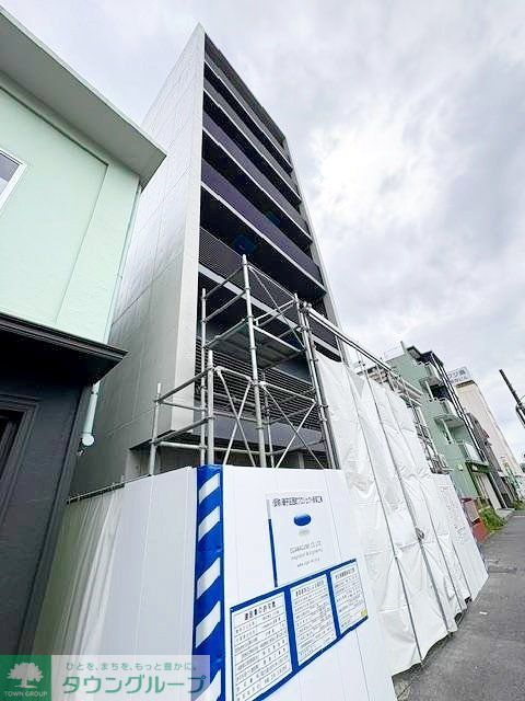 エントランス　駐車場