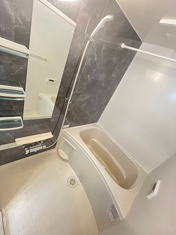 バス・シャワールーム　日々の暮らしに欠かせないお風呂です