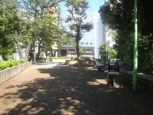 公園　お茶の水公園（公園）まで437m