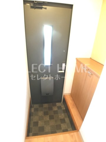 玄関　同型タイプ
