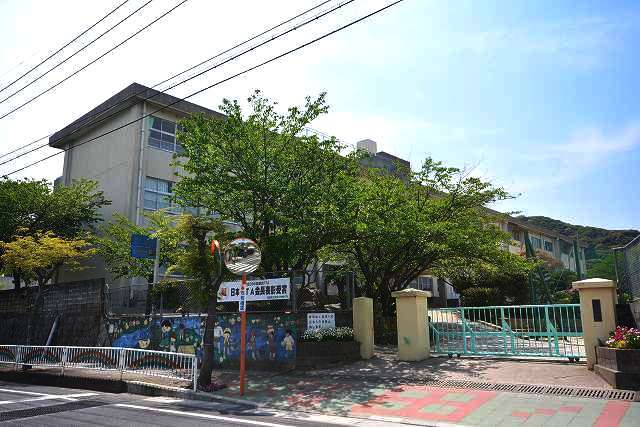 小学校　苅田町立　苅田小学校（小学校）まで1100m
