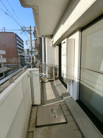 バルコニー　日当りぐー！