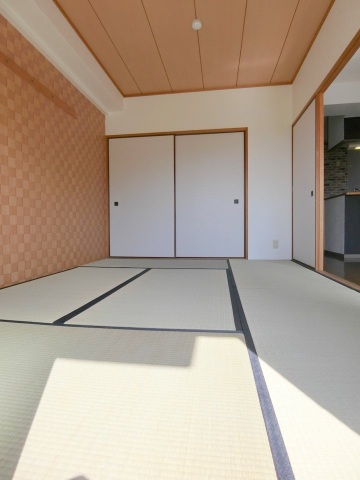 その他部屋・スペース　日当りの良い和室