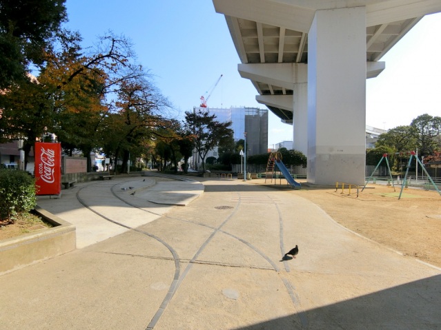 公園　背戸口公園（公園）まで120m