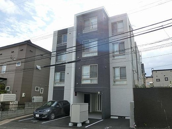 建物外観　Ｗｉ－Ｆｉ対応インターネット無料マンションです♪
