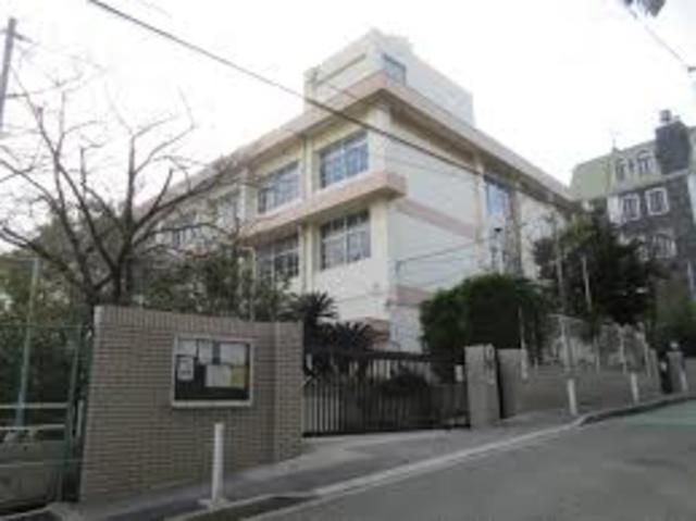 小学校　神戸市立名倉小学校（小学校）まで180m