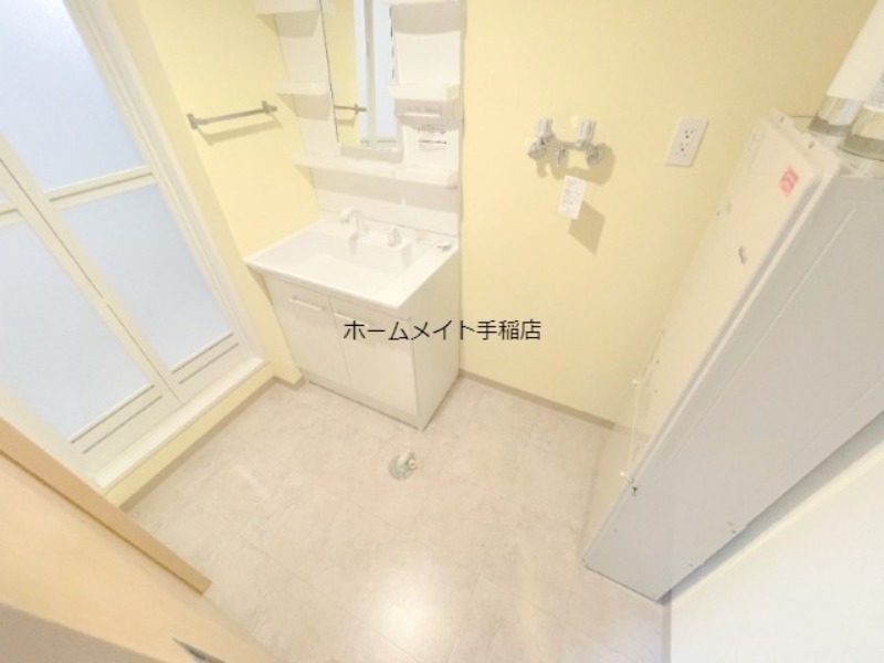 洗面設備　シャンプードレッサーで便利です♪