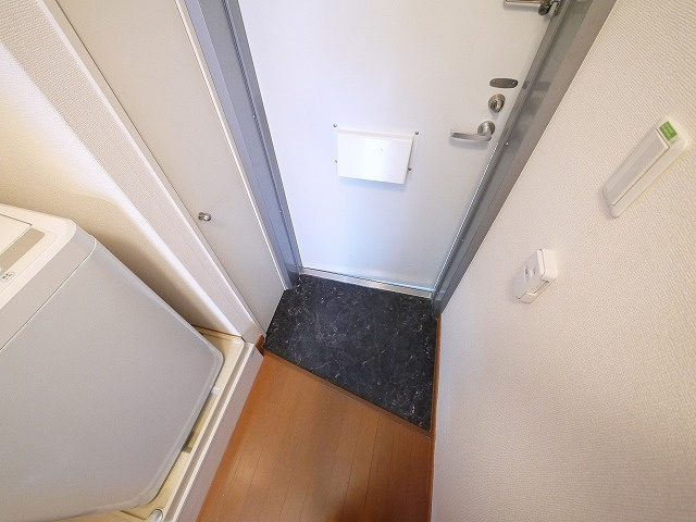 玄関　毎日通る玄関はこちらです