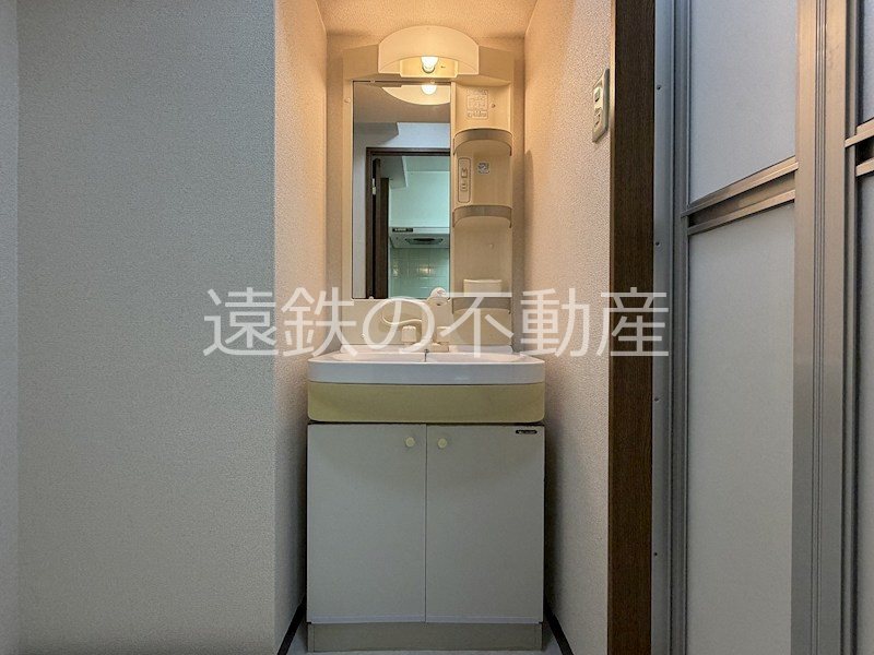 アイレットの内装写真