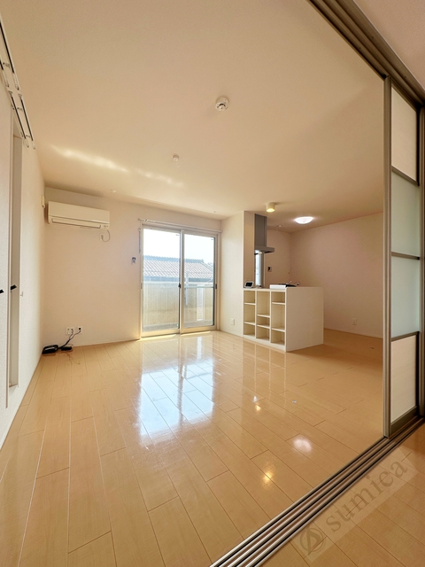 居室・リビング　角部屋でとても静かなお部屋で快適新生活♪♪