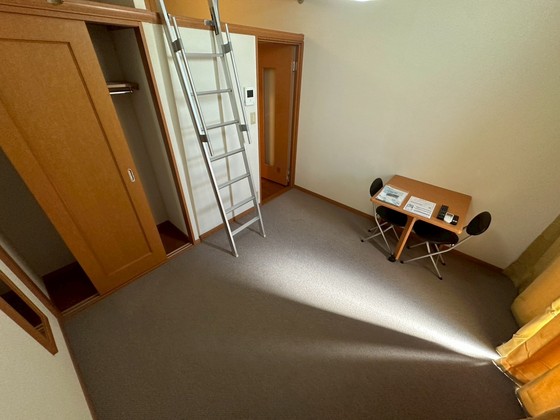 居室・リビング　※別部屋の写真です