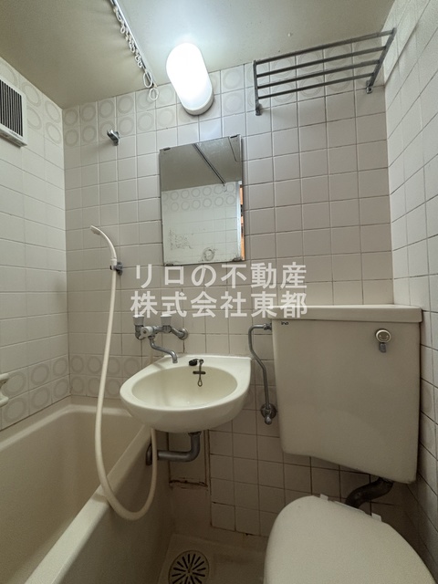 洗面設備　洗面ボウルと鏡もございます☆