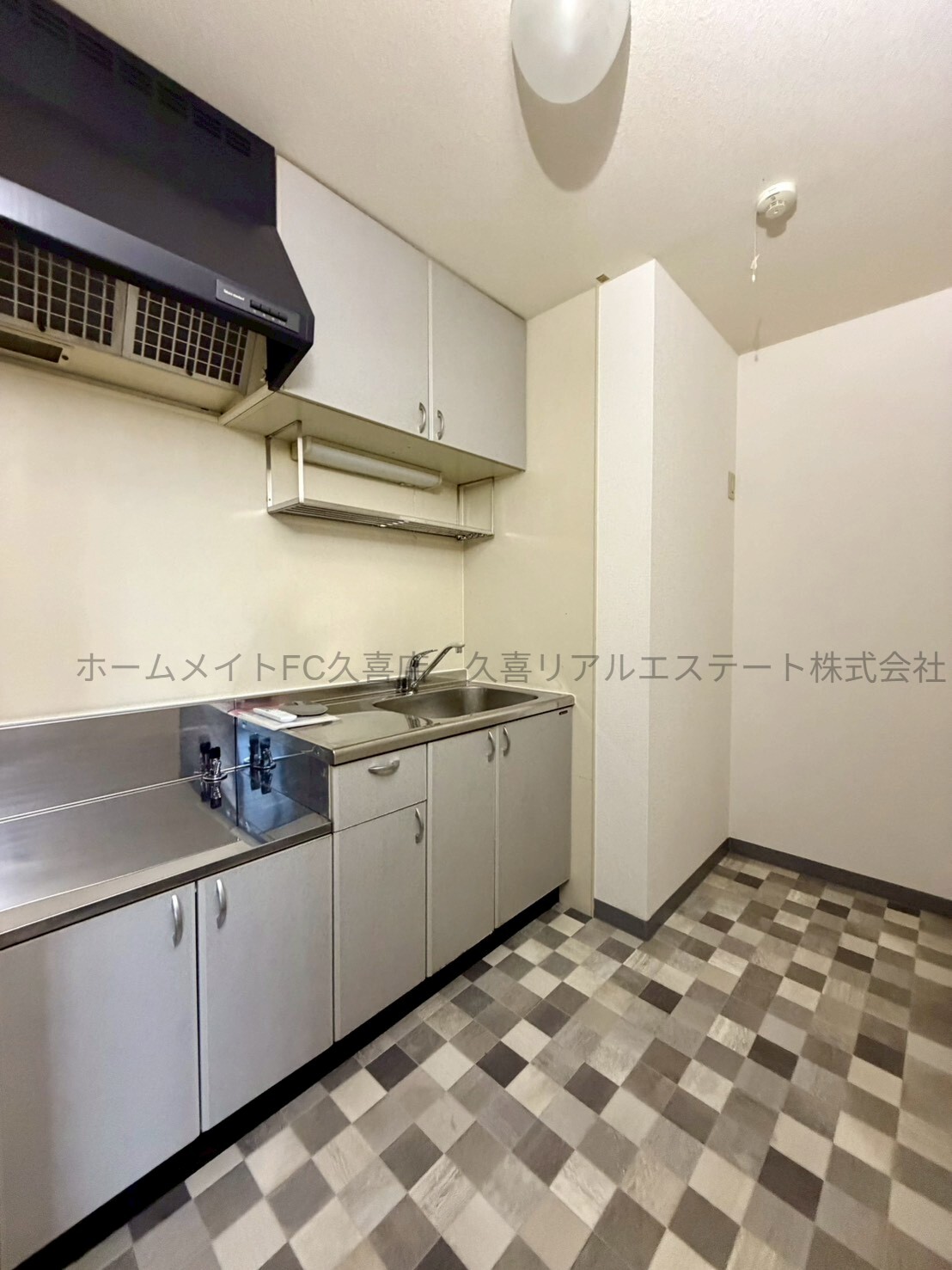 キッチン　同建物別号室