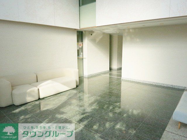エントランス　部屋探しは株式会社　タウンハウジング　までお気軽にお問合せ…