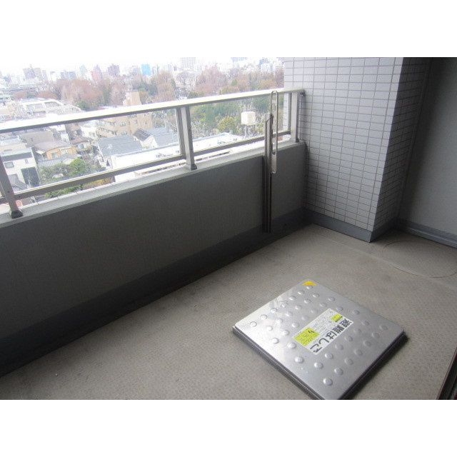 バルコニー　（別タイプ参考写真）アトラス雑司が谷　豊島区雑司ヶ谷1