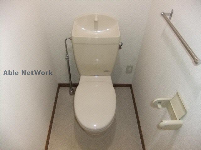 トイレ　同型モデル